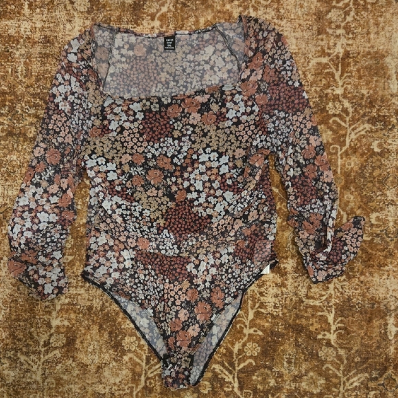 Sold - Picture 1 of 1